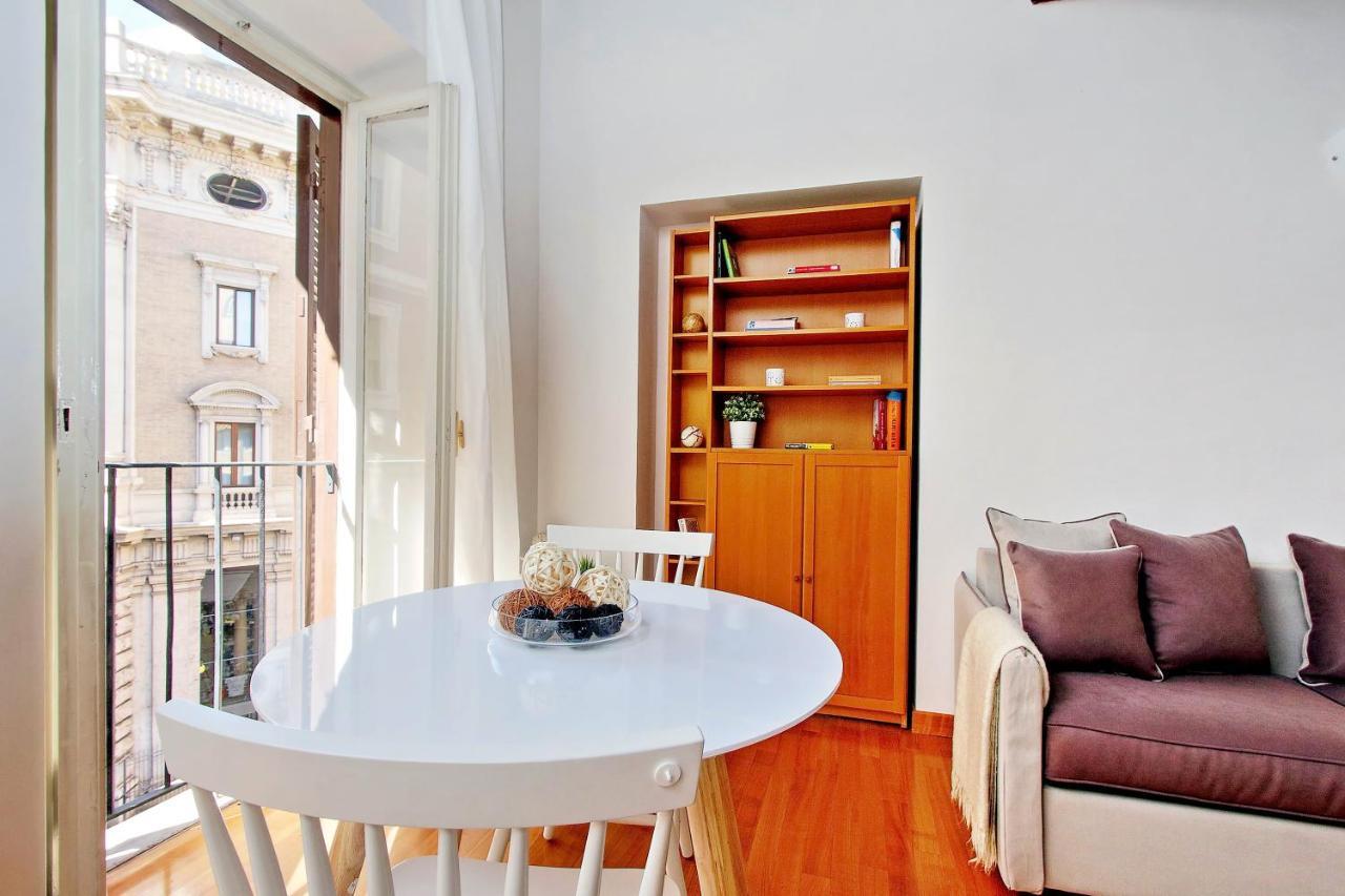 Rent In Rome Trevi Fountain Suite Extérieur photo